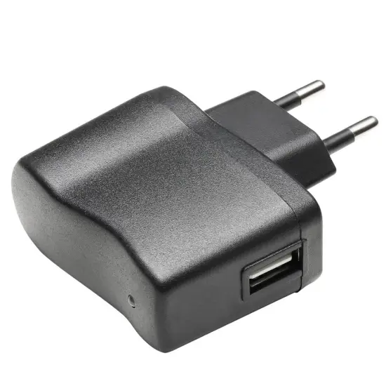 Adam Hall ALIMENTADOR SLED PS USB 5v