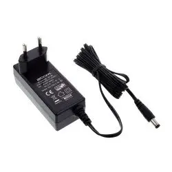 Zoom ALIMENTADOR 12v AD 19