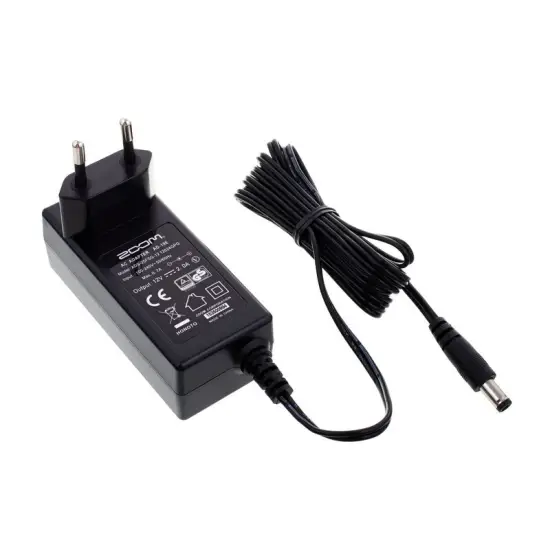 Zoom ALIMENTADOR 12v AD 19