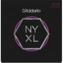 Daddario  NYXL09544