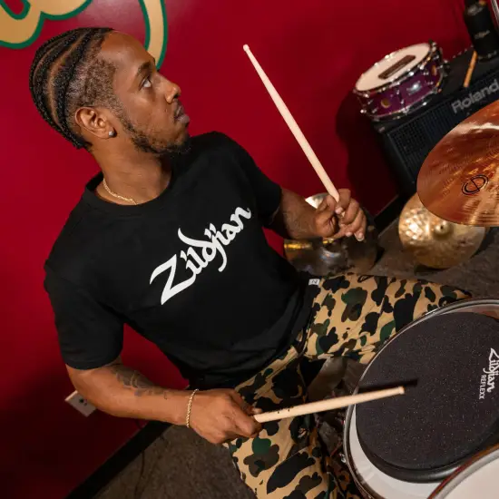 Zildjian T SHIRT Classic Logo M Black
