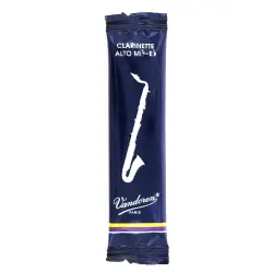 Clarinete Alto