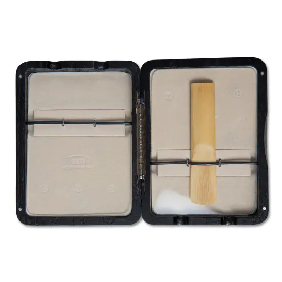 Gewa Porta Palhetas Saxofone Tenor Madeira Preta