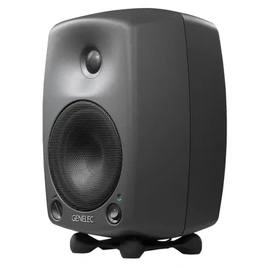 Genelec MONITOR ESTUDIO 8030A