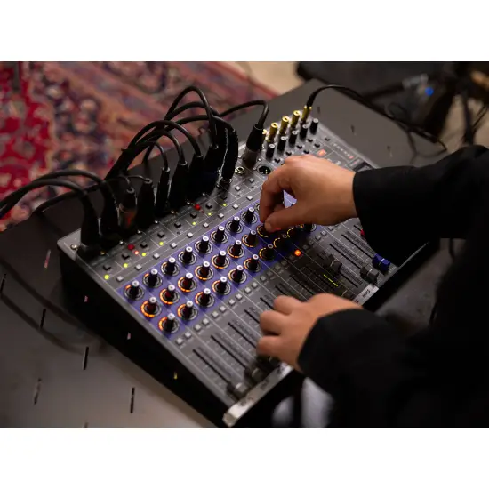 Zoom MESA MISTURA DIGITAL LiveTrak L2next