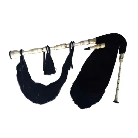 ERF GAITA DE FOLES FREIXO Black