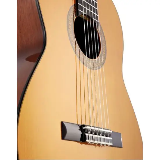 Yamaha CG 102