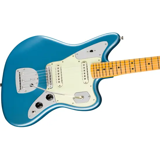 Fender AM Pro CLSC Jaguar MN FLPB
