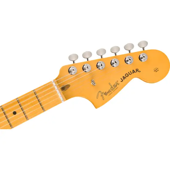 Fender AM Pro CLSC Jaguar MN FLPB