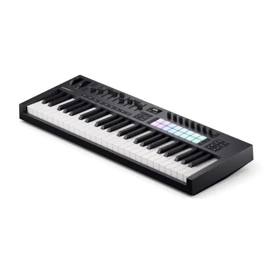 NOVATION Launchkey 49 Mk4 Black